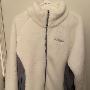 Columbia Sherpa jacket. Very thick and warm. Size xl. Good condition